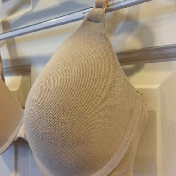 Ambrielle Tan Underwire Light Padded Bra - Picture 2 of 5